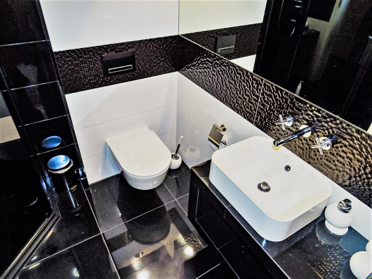 Apartament Cieplicka Apartment Jelenia Gora Luaran gambar